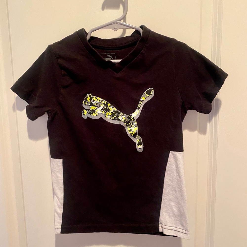 Boys Puma Short Sleeve Shirt Size 5